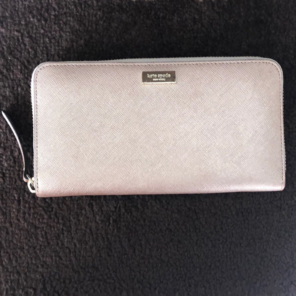 Kate Spade rosy champagne wallet